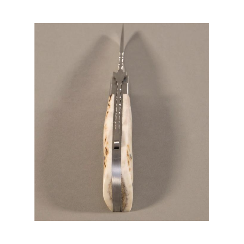 COUTEAU RÉGIONAL PLIANT LE CAMARGUAIS N°12 TRIDENT SOUDÉ- 10,5 CM BOIS DE CERF