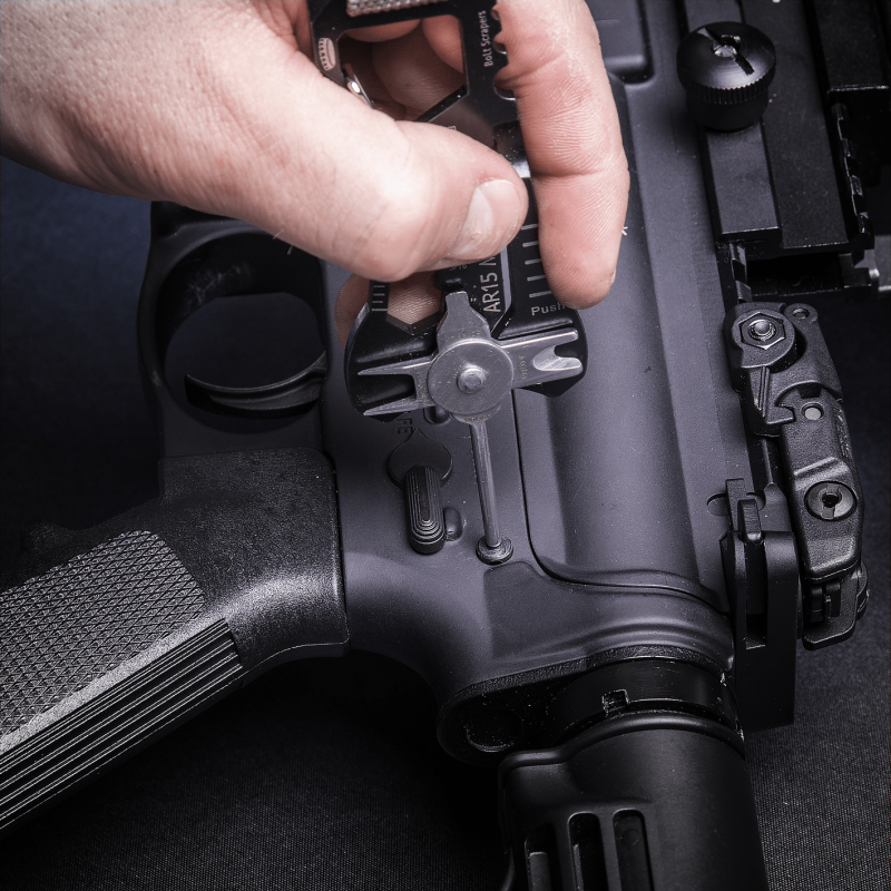 REAL AVID - OUTIL MICRO AR15 18 EN 1