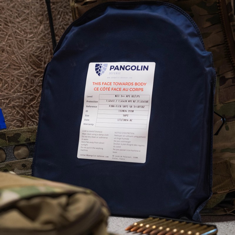 PLAQUE PANGOLIN DEFENSE STAND ALONE FI/RA FLEX™ - NIJ 3++ APIBZ/VPAM 8