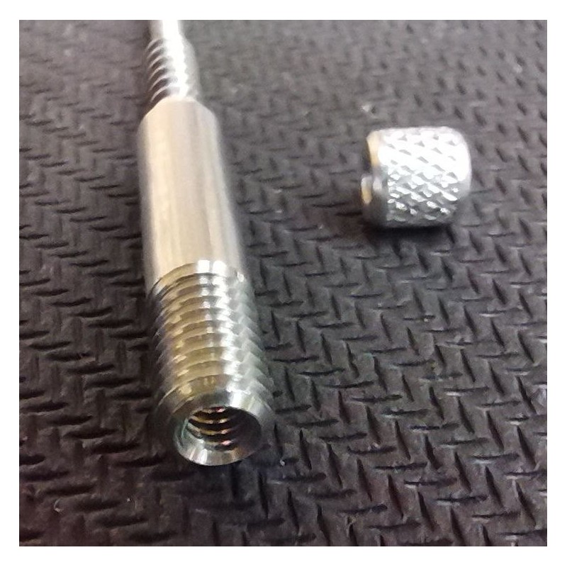 Adaptateur VFG pour tige de nettoyage avec filetage M5 mâle et 1/8" femelle - Tous calibres -  Réf 66804
