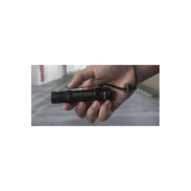 Lampe Torche Nitecore EDC 31 3500 Lumens Tactique Rechargeable