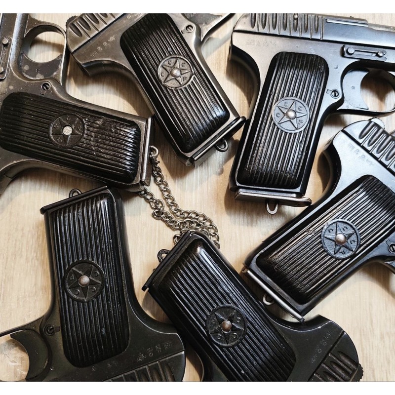 Pistolets TOKAREV TT-30 - Fabrication Russe - Plaquettes CCCP - Calibre 7,62x25 - OFFRE SPECIALE