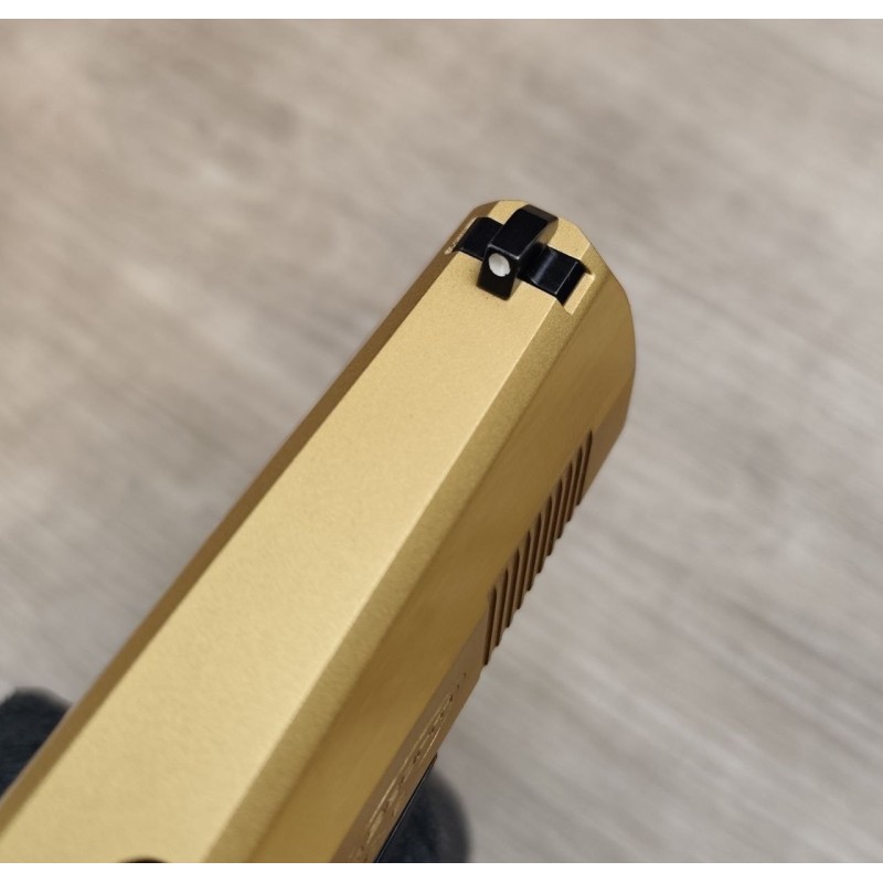 Beretta PX4 Storm Deluxe 9mm avec mallette complète comme neuf