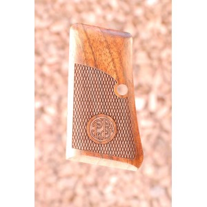 PLAQUETTES BERETTA 418 grips (partiellement en damier et logo)