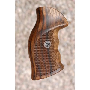 PLAQUETTES (GRIPS) RUGER GP100 TARGET blued (cadre en acier bronzé)