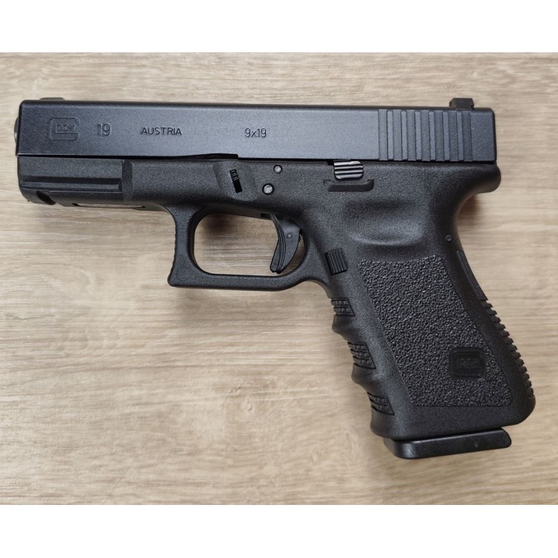 GLOCK 19 Gen 3 9x19 – Police Luxembourgeoise - Visée TRIJICON