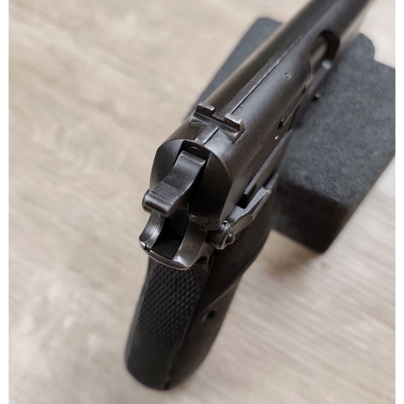 Pistolet FN GP35 Surplus Belge carcasse acier 9x19, occasion révisée