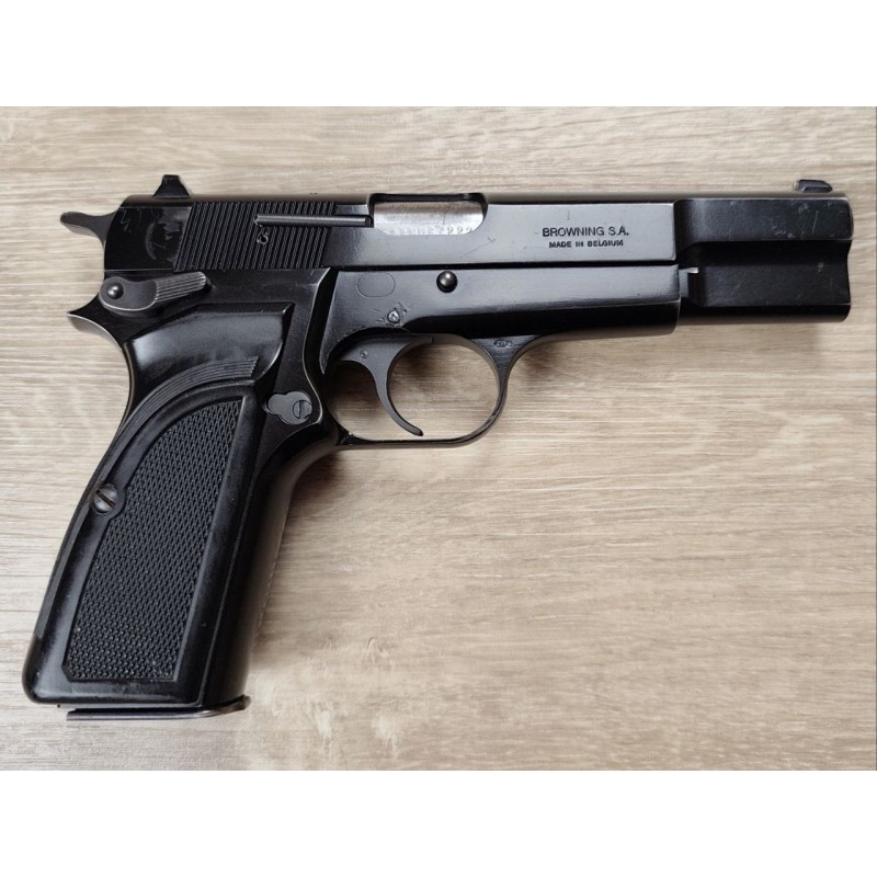 Pistolet FN GP35 Surplus Belge carcasse acier 9x19, occasion révisée