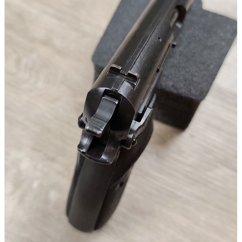 Pistolet FN GP35 Surplus Belge carcasse acier 9x19, occasion révisée