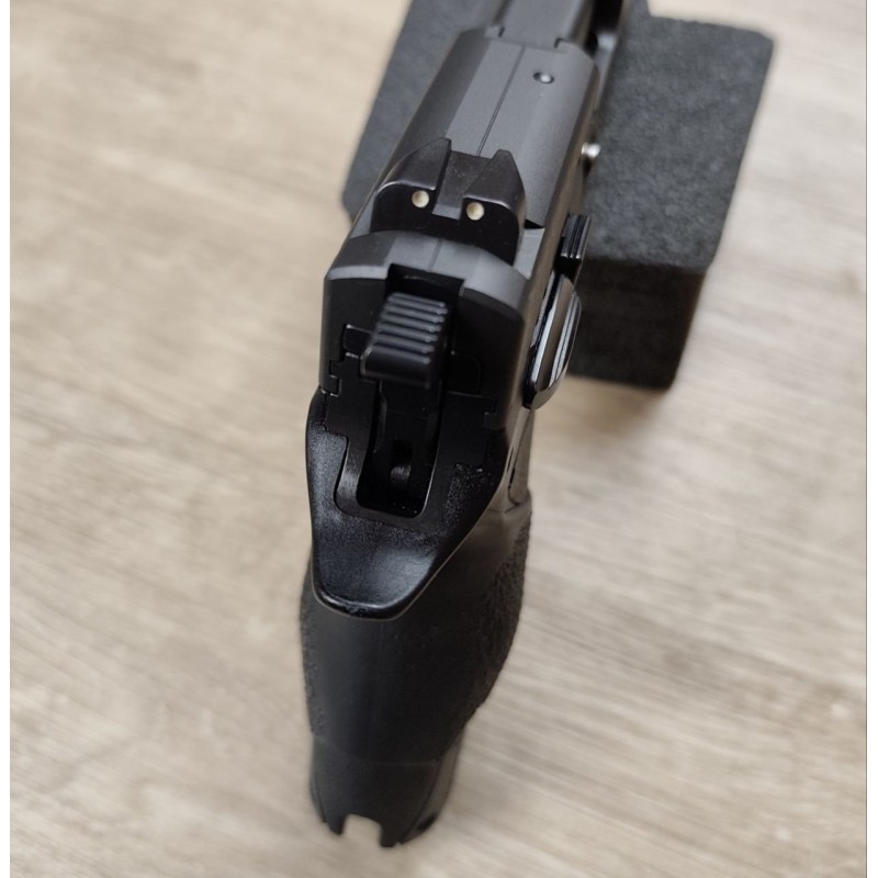 Pistolet ZVS mod. P20 - Cal 9x19 - Mallette, 2 chargeurs (Occasion)