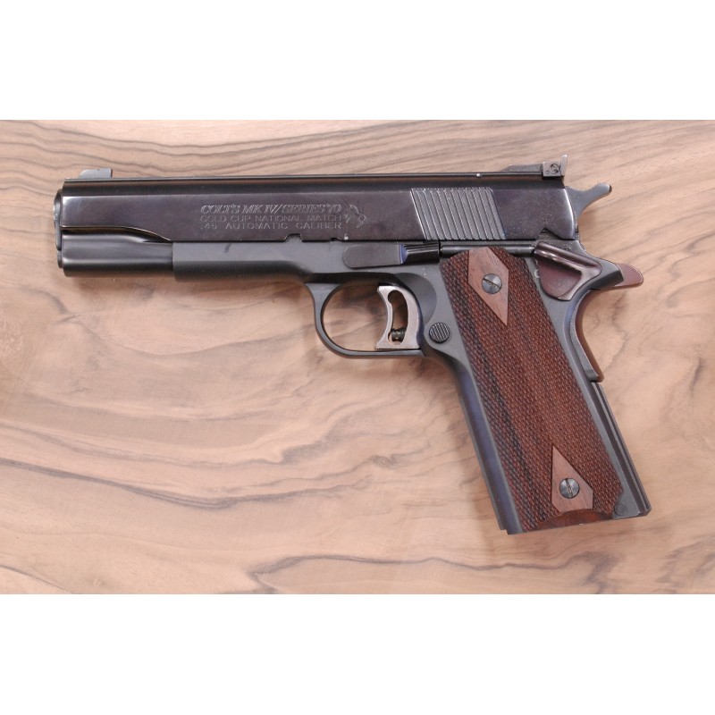 COLT 1911 (à carreaux)